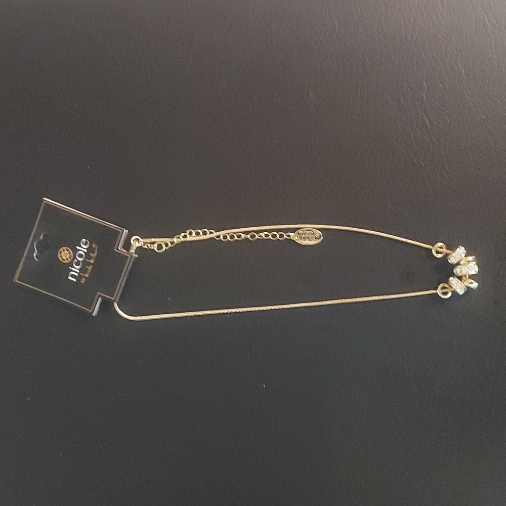 Nicole Miller necklace